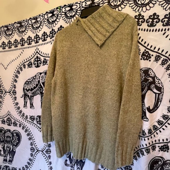 Women's Chunky Cable Charter Club Sweater - Picture 4 of 4